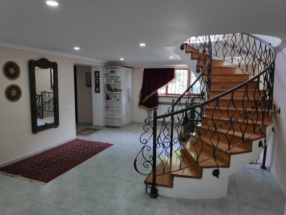 Hotel Likani Vip Hall Borjomi Εξωτερικό φωτογραφία